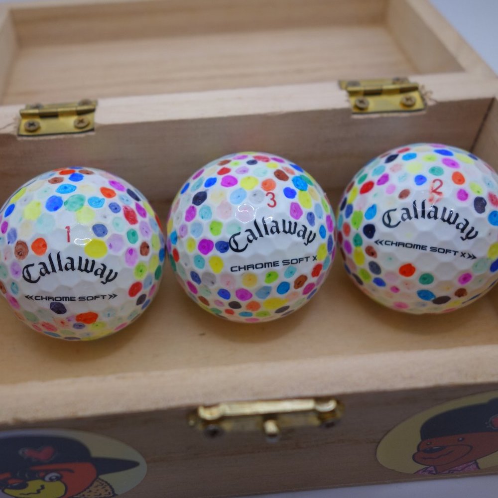 Set of Three(3) Pre-Loved Hand Design Callaway Chromesoft Golf Balls with Box